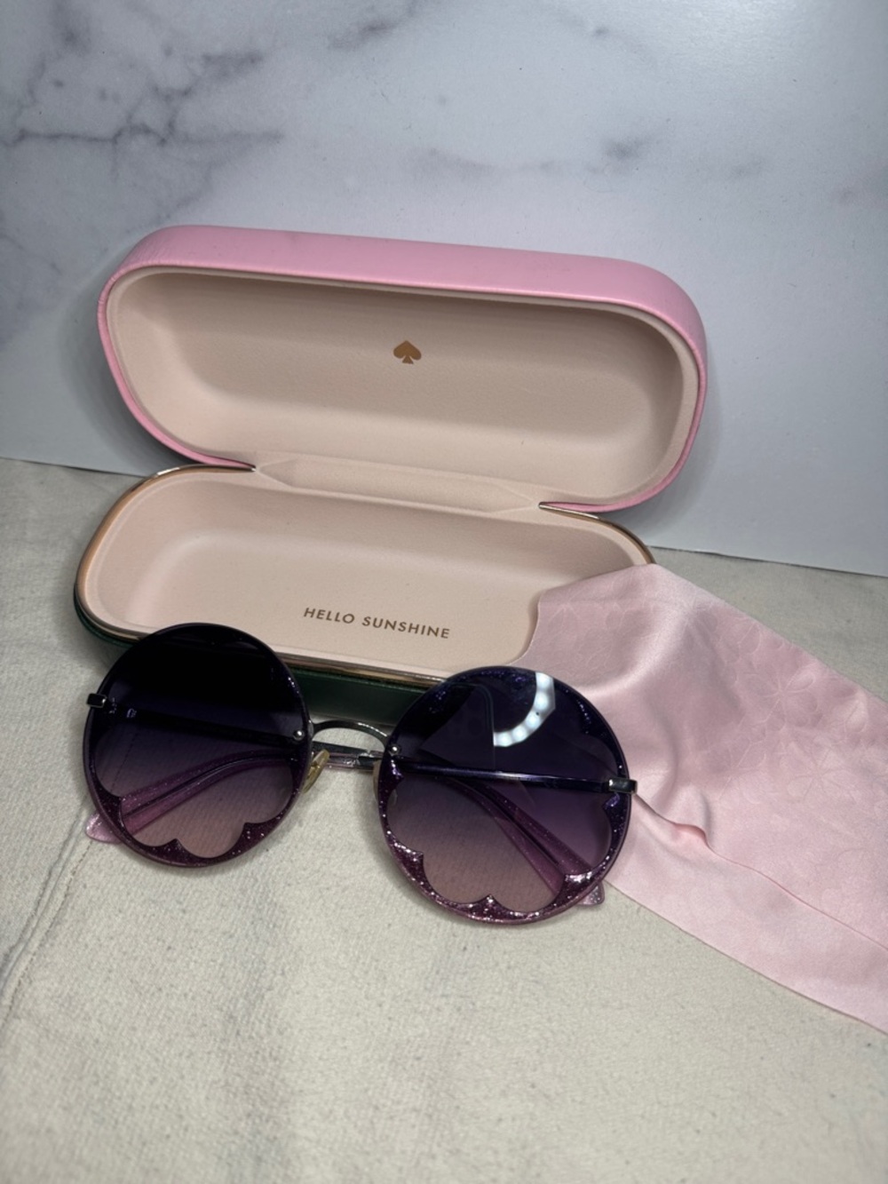 Kate Spade Alivia Lavender Flower Scalloped Sunglasses Set Case & Cloth